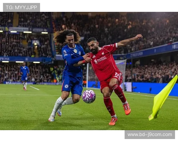 以足球比赛训练为核心打造高效备战体系助力球员全面提升竞技水平